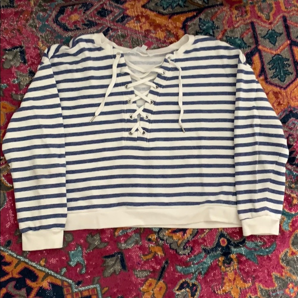 Blue and white striped cropped V-neck sweatshirt